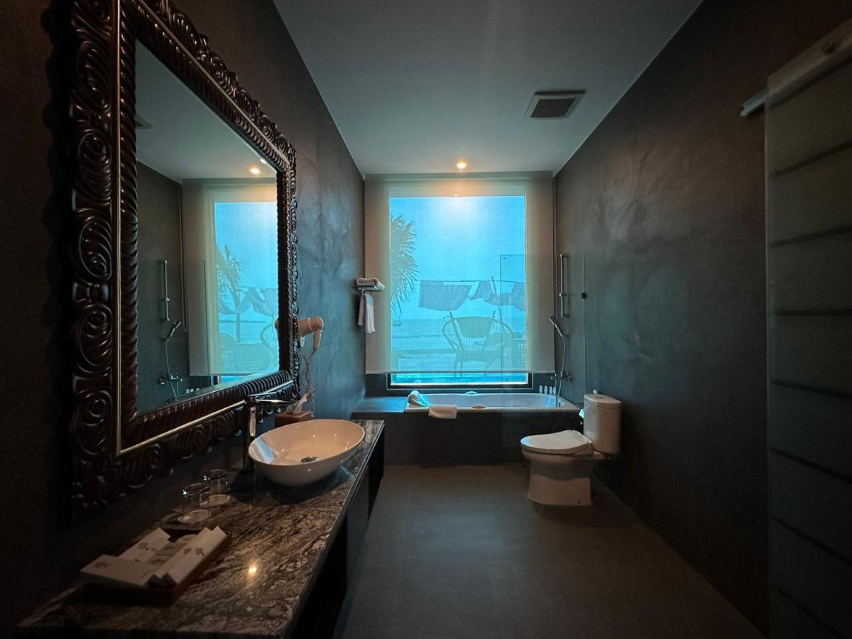 Tabebuya Resto & Resort Kesembu Luaran gambar